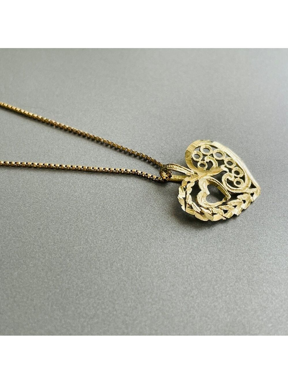 14k Yellow Gold Diamond Cut Ornate Open Heart Charm Pendant Necklace - Picture 3 of 8